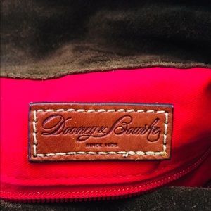 Dooney and Bourke women’s purse/ handbag